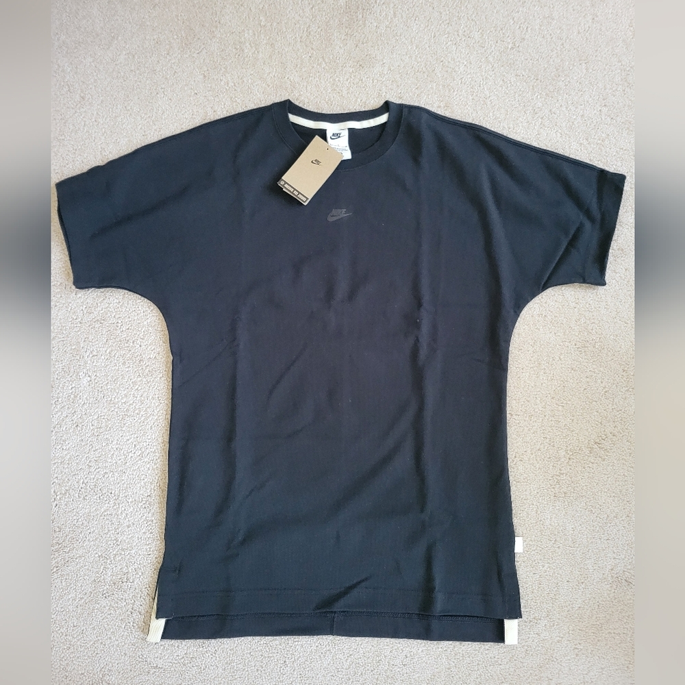 Nike T-shirt